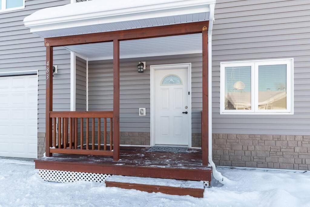 フェアバンクス Birch Hill Retreat Great Location2+Garage+Auroraヴィラ エクステリア 写真